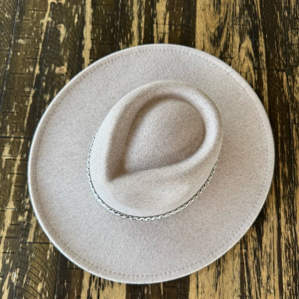 Cream Wide Brim Country Cowboy Winery Hat – One Size (Adjustable) - Picture 6 of 17
